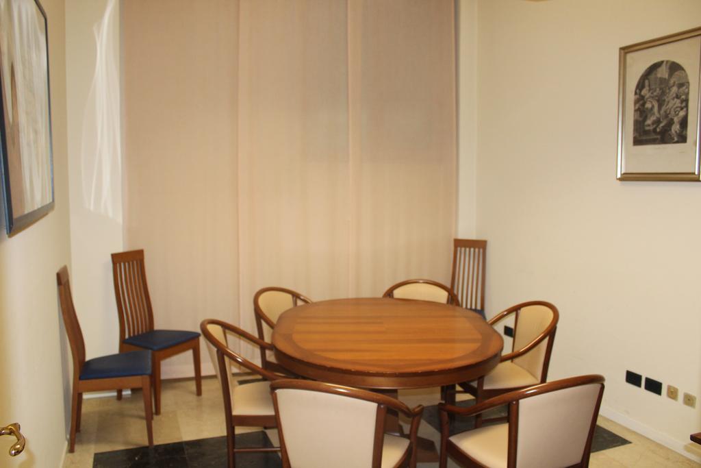 Ospitalità San Tommaso D'aquino Hotel Bologna