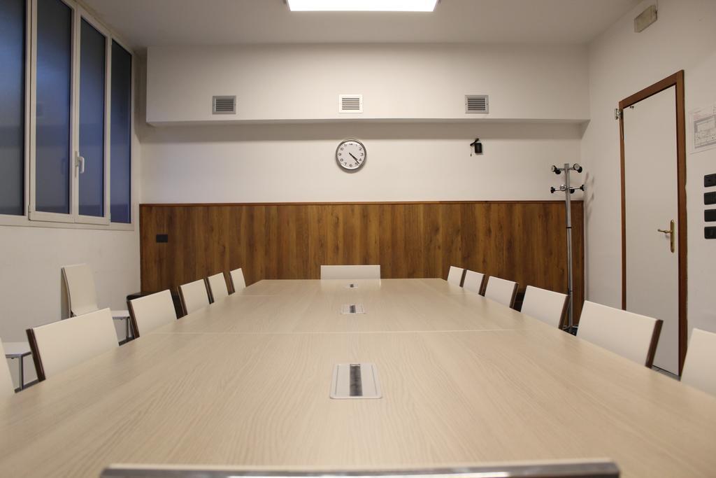 Ospitalità San Tommaso D'aquino Hotel Bologna