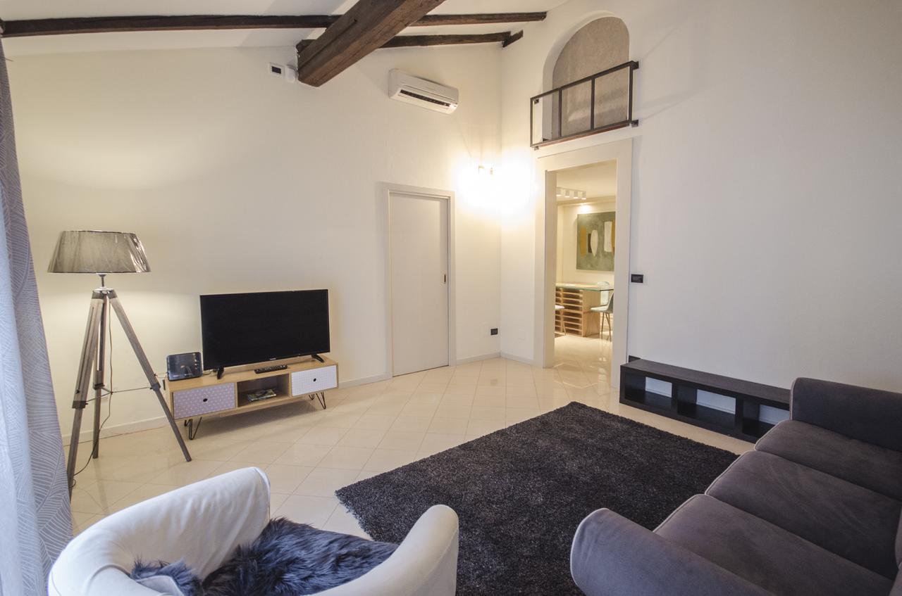 Rr 108 Apartamento