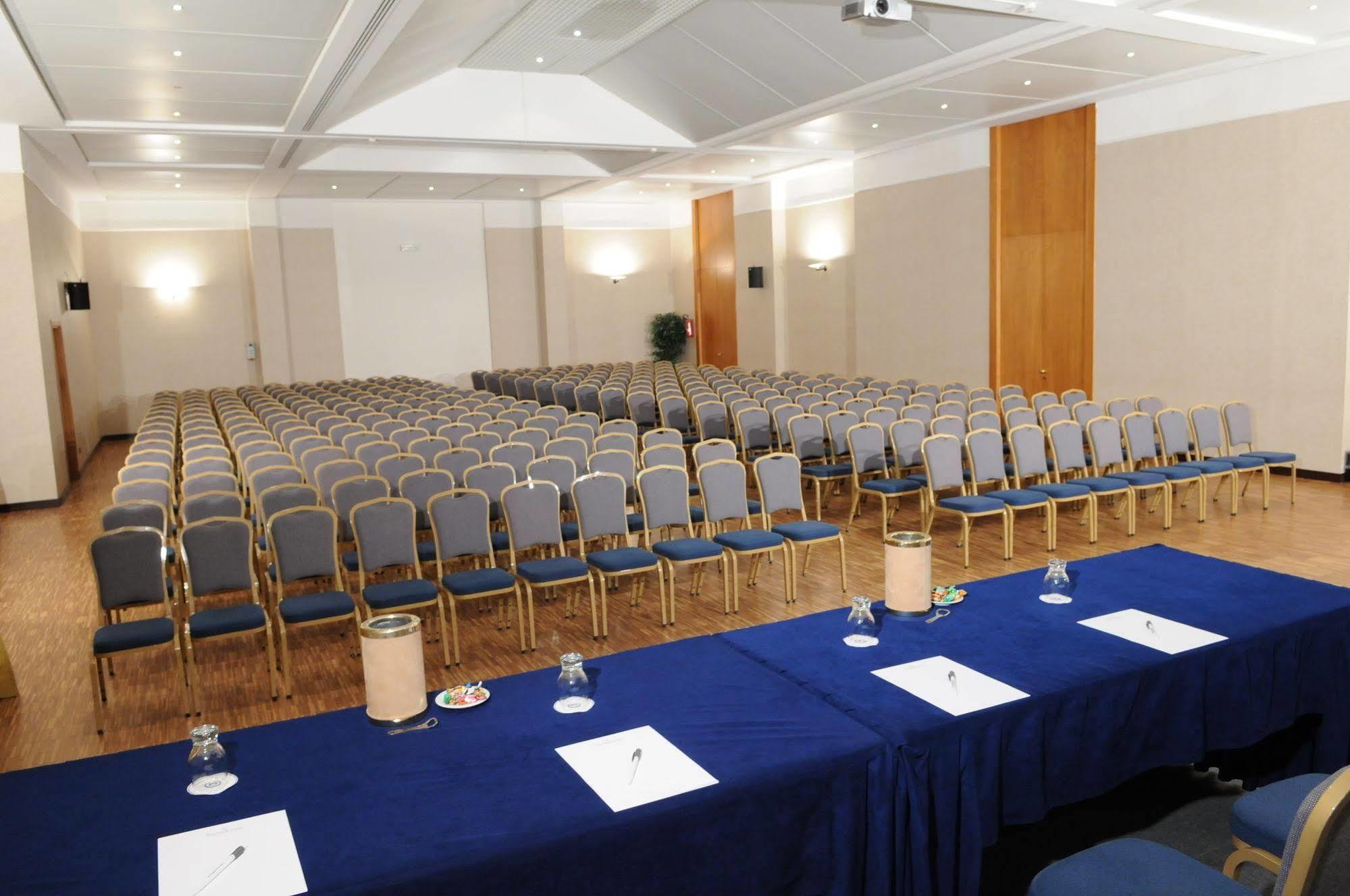 Flyon & Conference Center Hotel Bologna