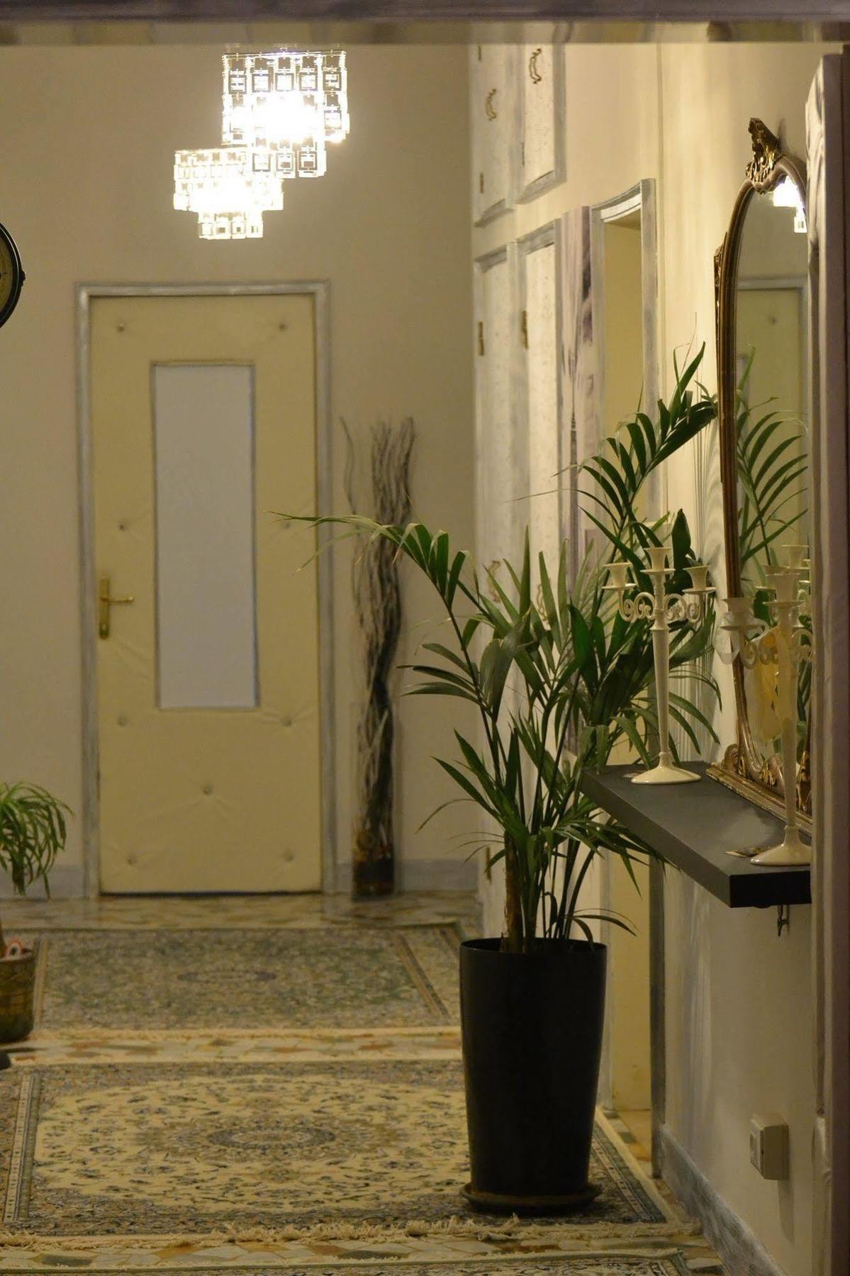 Central Avenue Bed & Breakfast