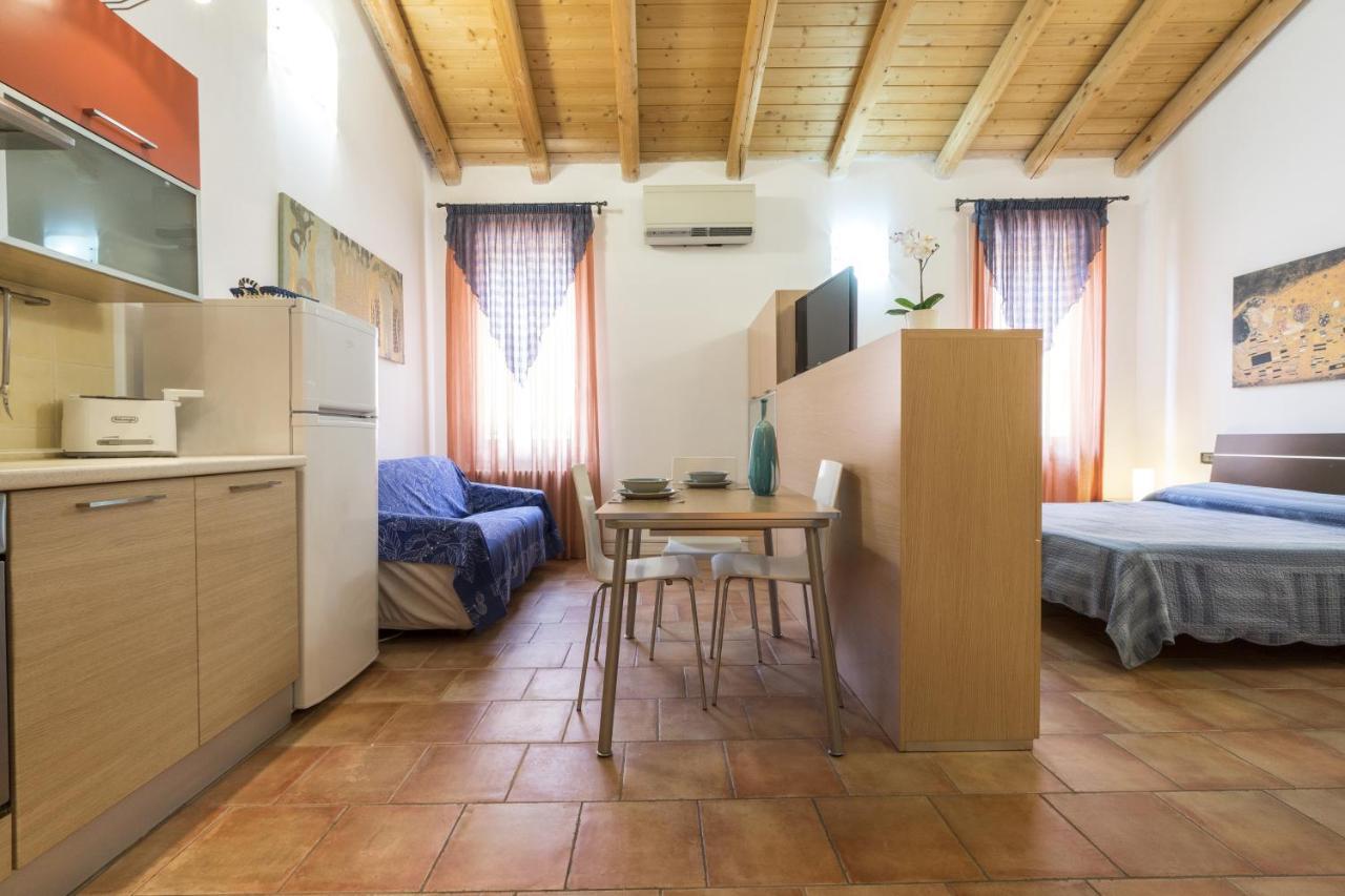 Bertiera House By