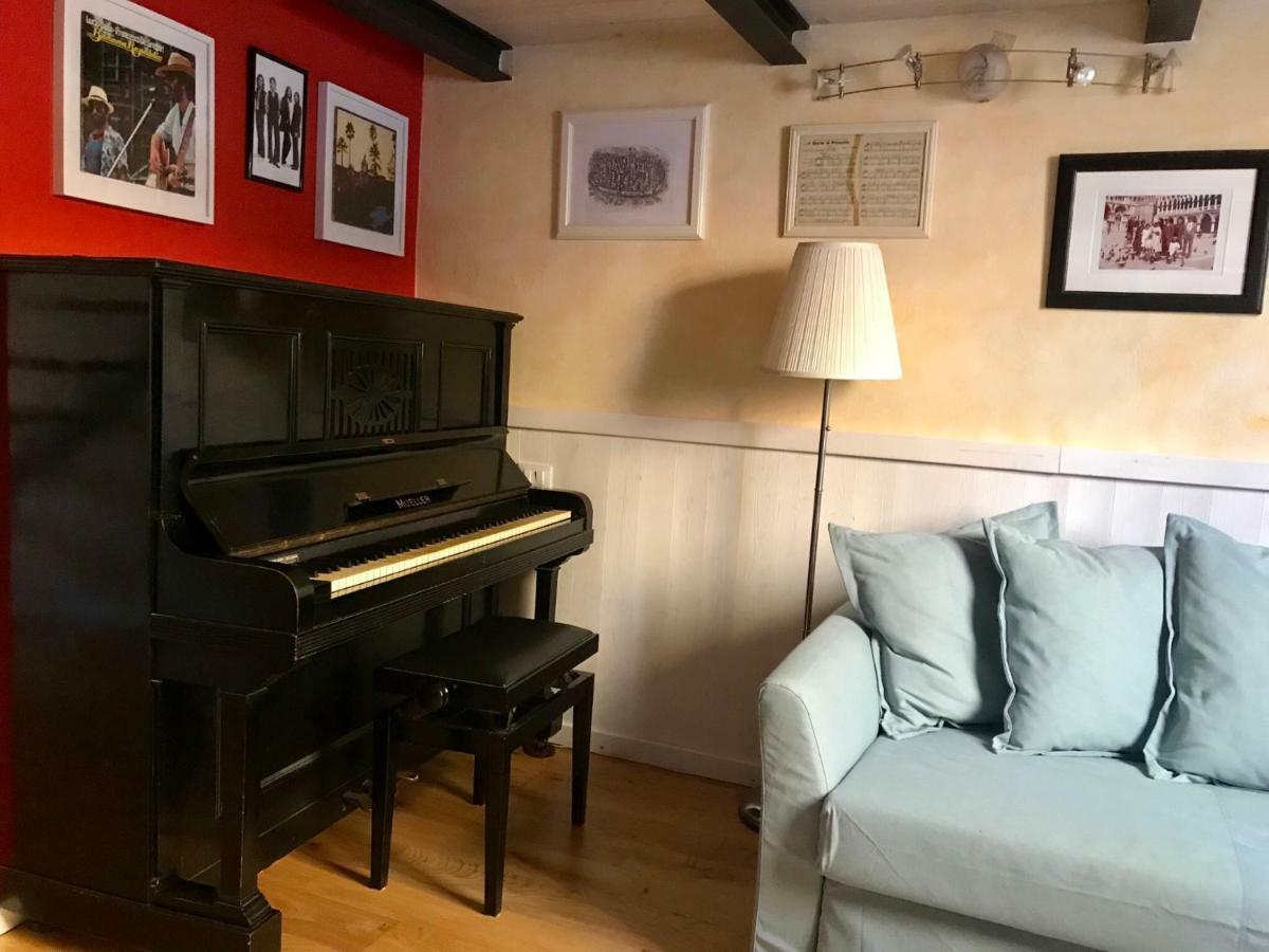 The Pianist S House In The Heart Of Bolonha